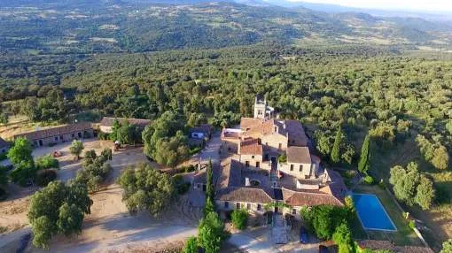 Mediterranean hunting Finca in Madrid Mediterranean hunting Finca in Madrid